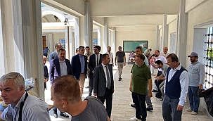 HÜSEYİN AKİF TERZİOĞLU ŞEVKAT YUVASI VAKFI TARAFINDAN AŞURE İKRAMI