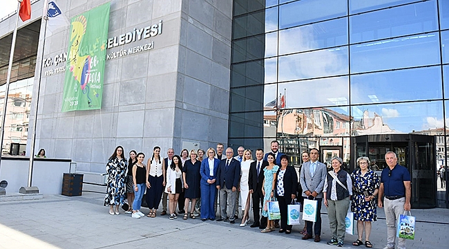 BAŞKAN GÖKHAN KARDEŞ KENT HEYETLERİNİ AĞIRLADI