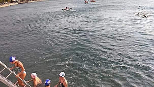 BOĞAZIN SERİN SULARINDA KULAÇ ATTILAR