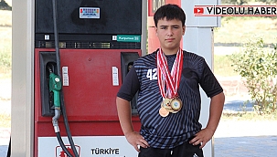 İZLEYENLERİ KENDİNE HAYRAN BIRAKIYOR