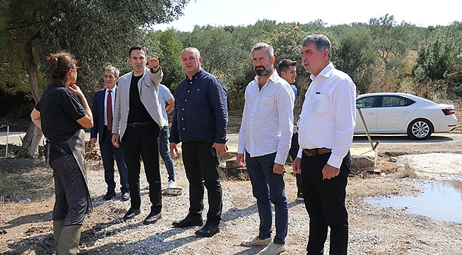 AK PARTİ SEL FELAKETİNİN YAŞANDIĞI GEYİKLİ'Yİ ZİYARET ETTİ