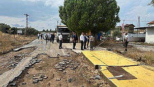 VALİ AKTAŞ SELDEN ETKİLENEN GEYİKLİ'DE İNCELEMELERDE BULUNDU