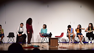 "AH ŞU BÜYÜKLER" İZLEYİCİ KARŞISINA ÇIKTI