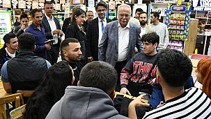 BAŞKAN GÖKHAN ÖĞRENCİLER İLE BİR ARAYA GELDİ