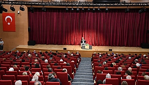 BEHRAMOĞLU CUMHURİYETİN AYDINLIĞINI ANLATTI