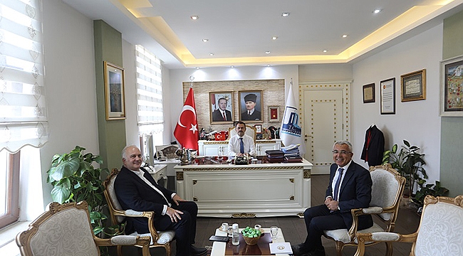 ÇANAKKALE TED KOLEJİ'NDEN VALİ AKTAŞ'A ZİYARET