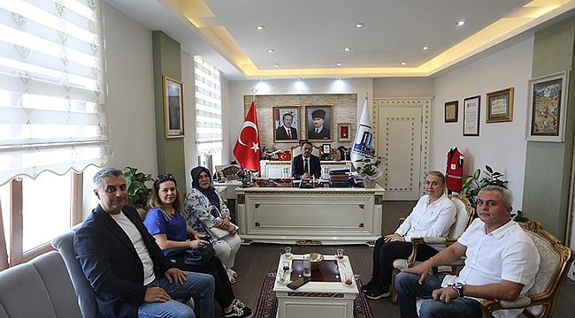 FEN LİSESİ VE TOBB SOSYAL BİLİMLER LİSESİ OKUL AİLE BİRLİĞİNDEN VALİ AKTAŞ'A ZİYARET