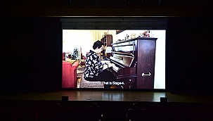 MEME KANSERİ FARKINDALIK BELGESELİ İZLEYENLERLE BULUŞTU