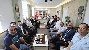 MHP İL BAŞKANLIĞI YENİ YÖNETİMİNDEN VALİ AKTAŞ'A ZİYARET