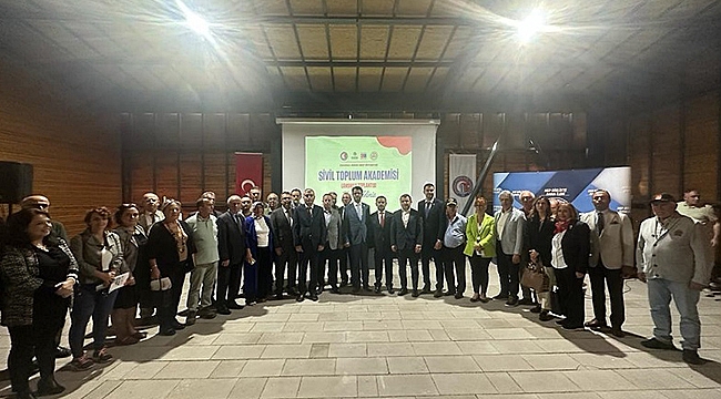 SİVİL TOPLUM AKADEMİSİ LANSMANI GERÇEKLEŞTİRİLDİ