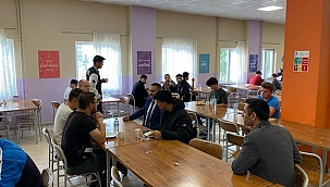 VALİ AKTAŞ, ÖĞRENCİLERLE BİR ARAYA GELDİ