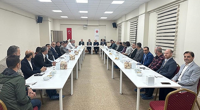 VALİ AKTAŞ VE DİYANET İŞLERİ BAŞKAN YARDIMCISI VE STK TEMSİLCİLERİ İLE BİR ARAYA GELDİ