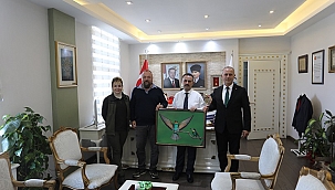 YABAN HAYAT FOTOĞRAFÇISI CENK POLAT'TAN VALİ AKTAŞ'A ZİYARET