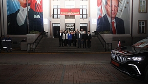 ÇOMÜ ALGAN İHA TAKIMI VALİ AKTAŞ'I ZİYARET ETTİ