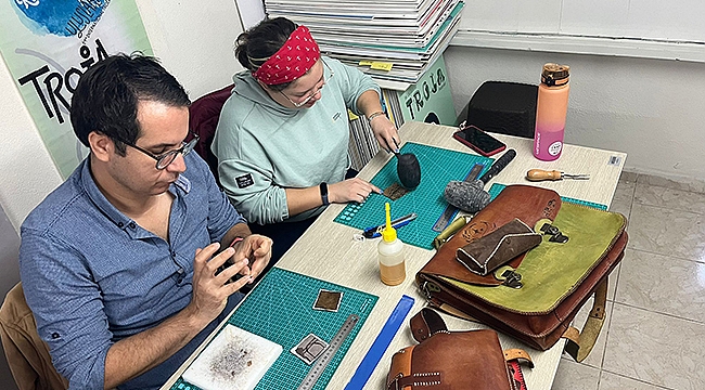 DERİ İŞLEME TEKNİKLERİ ATÖLYESİ TAMAMLANDI