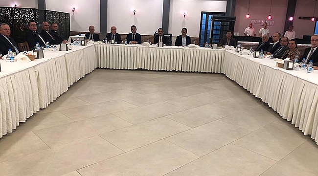 İL AFET VE ACİL DURUM MÜDÜRÜ İBRAHİM TARI'YA VEDA YEMEĞİ DÜZENLENDİ