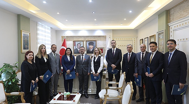 ÖĞRETMENLERDEN VALİ AKTAŞ'A ZİYARET