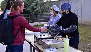 SICAK ÇORBA İKRAMLARI DEVAM EDİYOR