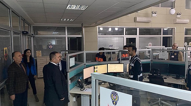 VALİ AKTAŞ, 112 ACİL ÇAĞRI MERKEZİNDE İNCELEMELERDE BULUNDU