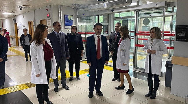 VALİ AKTAŞ, ÇANAKKALE AĞIZ VE DİŞ SAĞLIĞI MERKEZİNİ ZİYARET ETTİ
