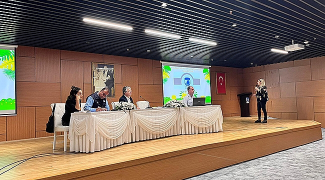 ZİNCİR MARKETLERİN ATIK YÖNETİMİNE İLİŞKİN KAPSAMLI TOPLANTI GERÇEKLEŞTİRİLDİ