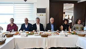 BAŞKAN GÖKHAN ENGELLİ BELEDİYE PERSONELİ İLE BİR ARAYA GELDİ