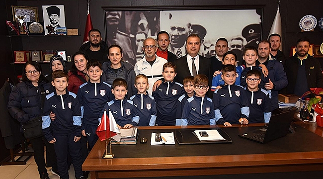 BAŞKAN VEKİLİ ARSLAN, ÇANLI MİNİK SPORCULARLA BULUŞTU