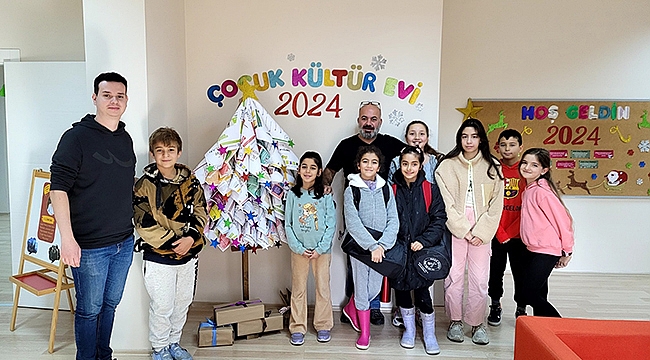 ÇOCUK KÜLTÜR EVİ'NDE YENİ YIL HEYECANLA KARŞILANIYOR