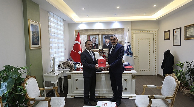 Tüik balıkesir bölge müdürü taner tekeli'den vali aktaş'a ziyaret