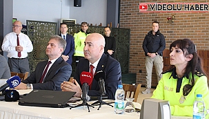 "1 YILIN HESABINI HALKIMIZA VERECEĞİZ"