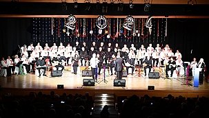 ALTIN YILLARDAN YENİ YIL ETKİNLİĞİ