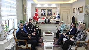 BİRLİK VAKFI ÇANAKKALE ŞUBESİNDEN VALİ AKTAŞ'A ZİYARET