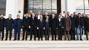 "ÇANAKKALEMİZİN DERTLERİNE, TALEPLERİNE OMUZ VERMEK İÇİN BİR ARADAYIZ"