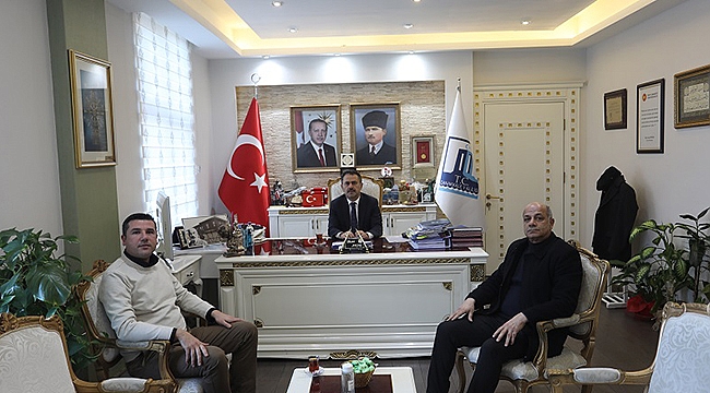 GÖKÇEADA AK PARTİ VE MHP İLÇE BAŞKANLARI VALİ AKTAŞ'I ZİYARET ETTİ