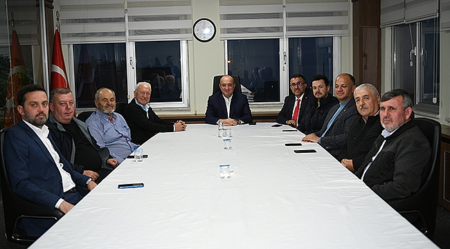 "LAPSEKİ'DE 3'TE 3 YAPACAĞIZ"