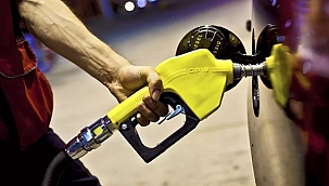 MOTORİNE 1 LİRA 38 KURUŞ ZAM!