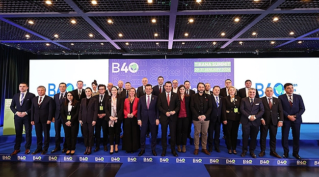 MUTLUAY, B40 TİRAN ZİRVESİ'NE KATILDI