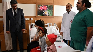 ÖZBEKİSTAN İLE ÇOMÜ ARASINDA YAPILAN İŞ BİRLİĞİNİN BASIN BİLGİLENDİRME TOPLANTISI YAPILDI