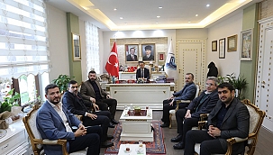 ÜNİVERSİTELERARASI AKADEMİSYENLER DERNEĞİNDEN VALİ AKTAŞ'A ZİYARET