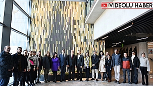 YEŞİL YEREL YÖNETİM BİNASI YÜZEY KAPLAMA VE PANO ÇALIŞMALARININ TANITIMI YAPILDI