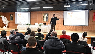 BELEDİYE PERSONELİNE PSİKOSOSYAL DESTEK EĞİTİMİ VERİLDİ