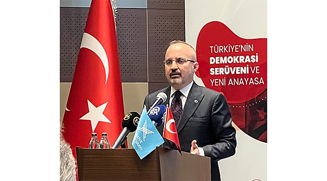 "BUGÜN HALEN YAZARLIK YAPANLARDAN UTANIYORUM"
