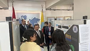 ÇANAKKALE FEN LİSESİNDE "CUMHURİYETİN 100'Ü BİLİM" ÖĞRENCİ KONGRESİ BAŞLADI