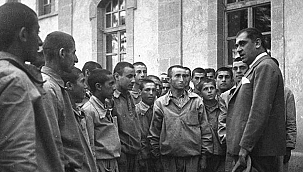 "CUMHURİYET EĞİTİM DEVRİMİ'NİN MİLLİ EĞİTİM BAKANI HASAN ALİ YÜCEL"