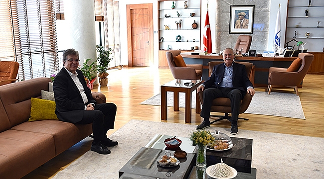 EDREMİT BELEDİYE BAŞKANI ARSLAN'DAN BAŞKAN GÖKHAN'A ZİYARET