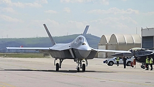 MİLLİ MUHARİP UÇAK KAAN İLK UÇUŞUNU GERÇEKLEŞTİRDİ