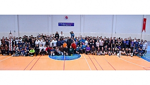 ULTİMATE FRİZBİ SALON ŞAMPİYONASI GERÇEKLEŞTİ