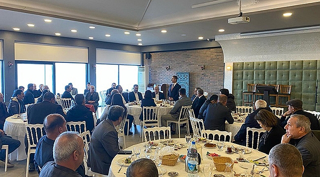 VALİ AKTAŞ, MUHTARLARLA BİR ARAYA GELDİ