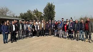 BAŞKAN GÖKHAN PARK VE BAHÇELER MÜDÜRLÜĞÜ PERSONELİ İLE BİR ARAYA GELDİ