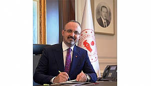 "BUGÜN 18 MART, HAVADA VATAN KOKUSU VAR"